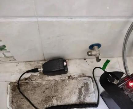 泉港屋顶漏水维修公司分享下卫生间漏水的危害及解决方法